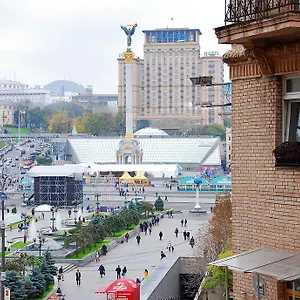 Апартаменты On Independence Square, Киев