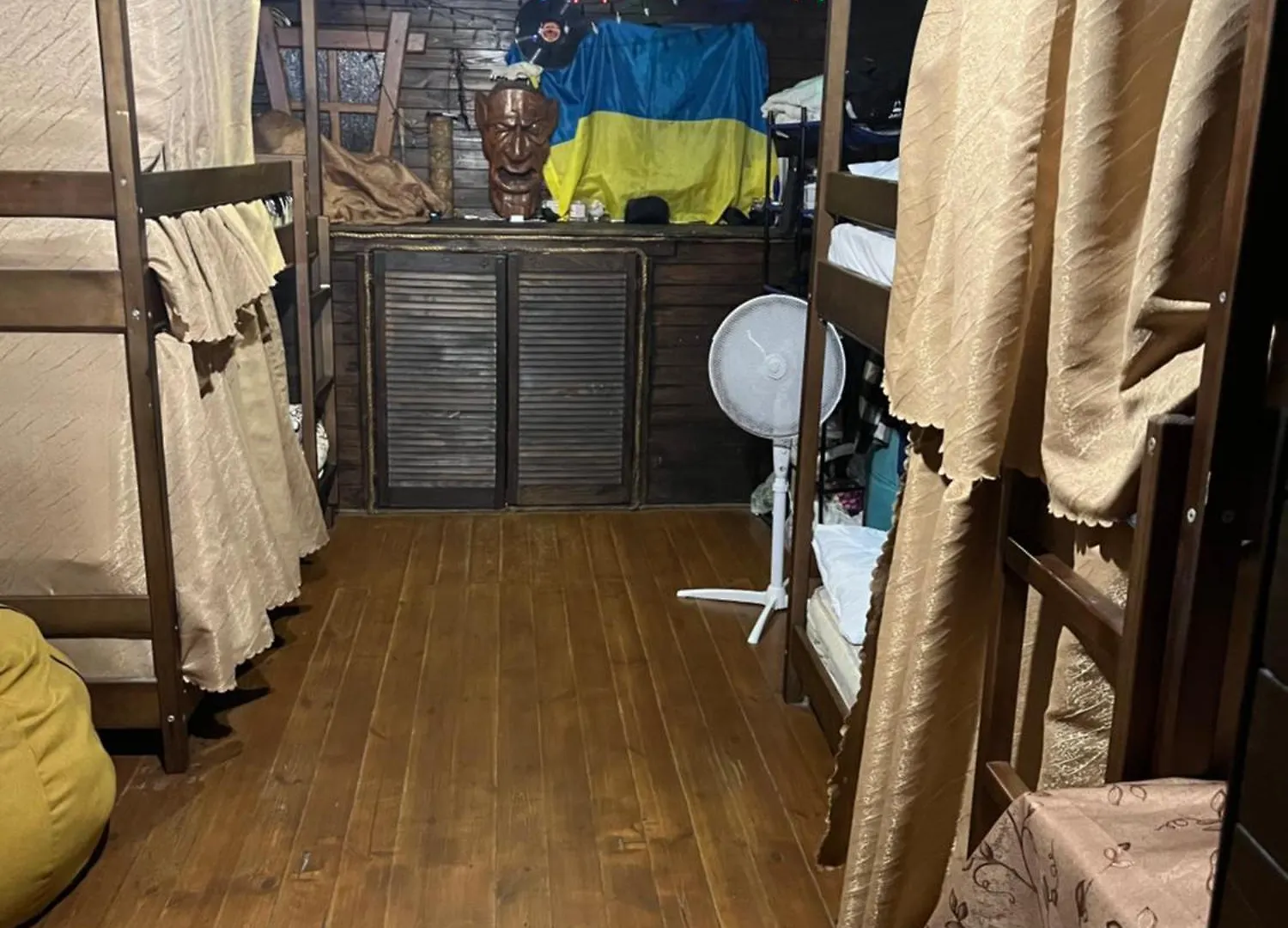 Ararat-Podol Hostel קייב 0*,